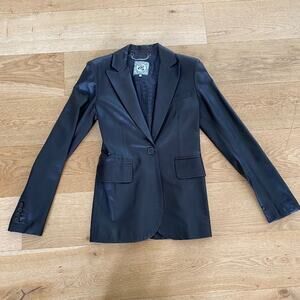 Zendaya - Tommy Hilfiger Tailored Leather Coat Blazer in Black